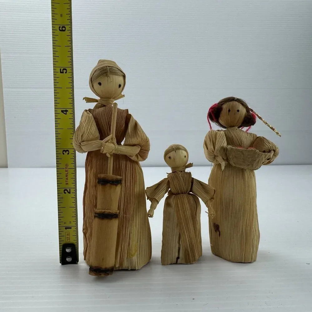 Vintage Corn Husk Dolls Set of 3 Handmade Folk Art Rustic Farmhouse Decor Fall